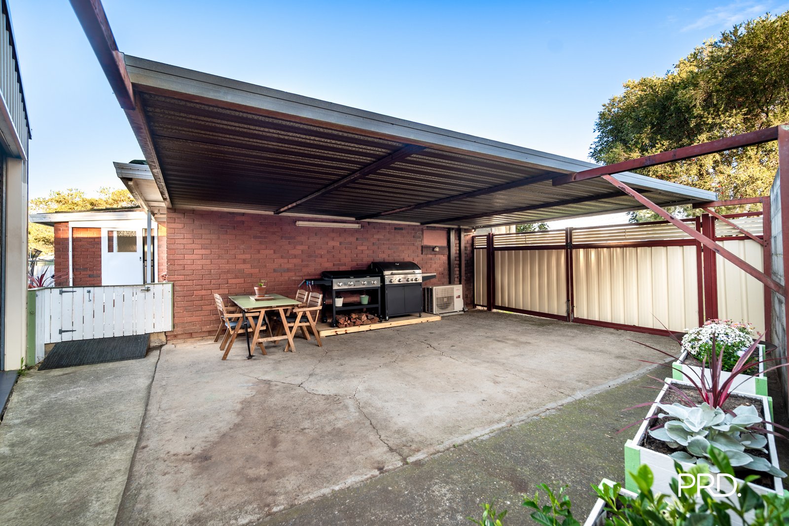 33 Besley Street CAMBRIDGE PARK 11