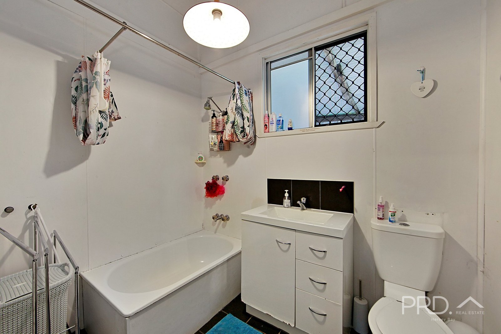 33 Bideford Street TORQUAY 17