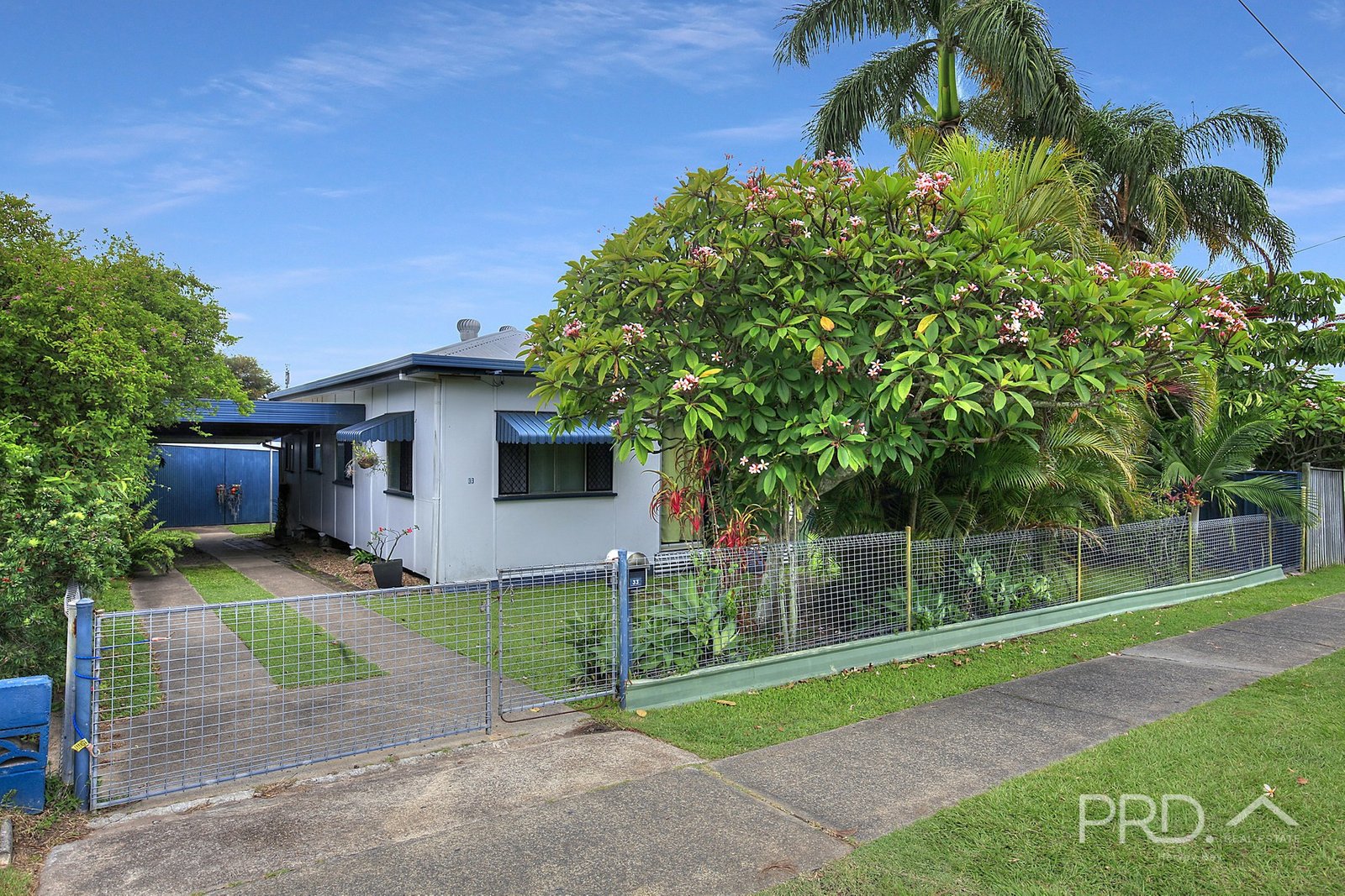 33 Bideford Street TORQUAY 18