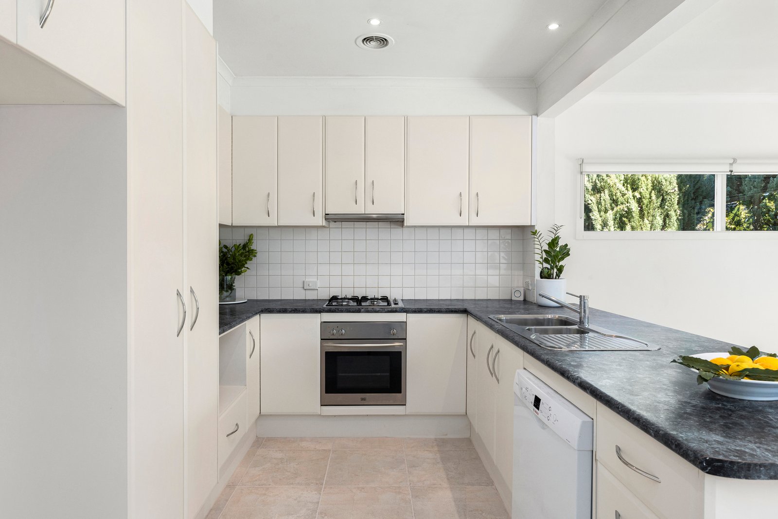 Gallery: 33 Blackwood Avenue