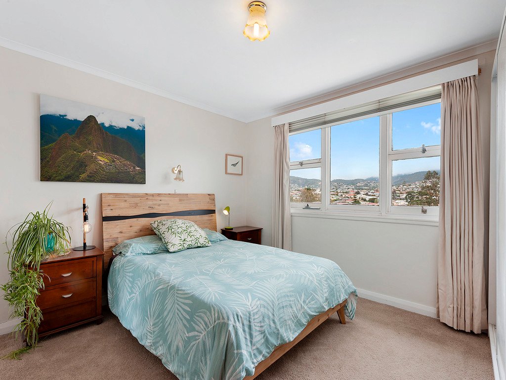 33 Blair Street LUTANA 7