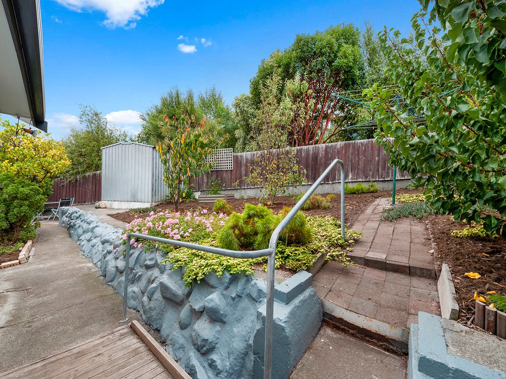 33 Blair Street LUTANA 11