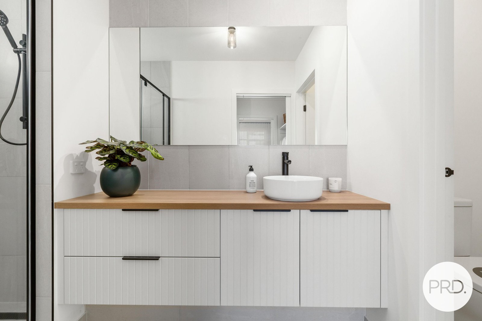 33 Blomeley Drive LUCAS 10