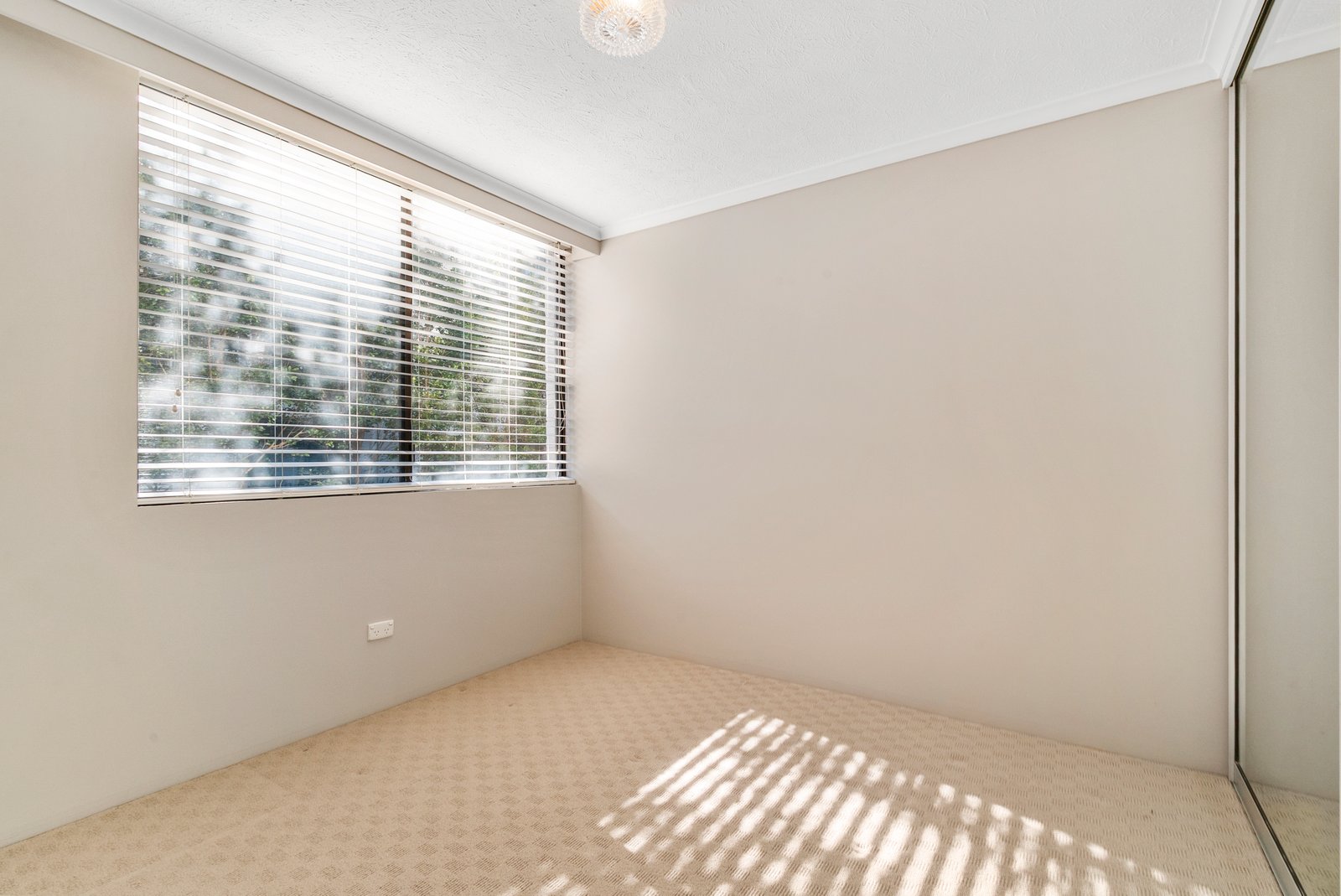 3/3 Botany Crescent TWEED HEADS 7