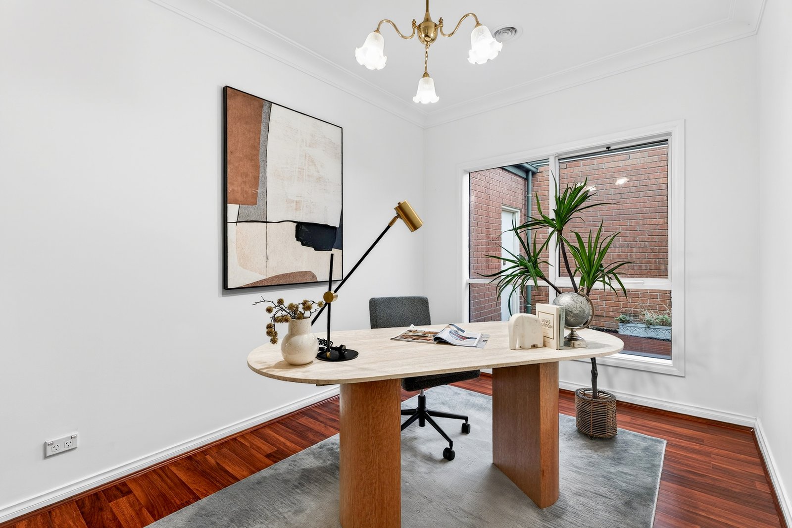 Gallery: 33 Bowen Crescent