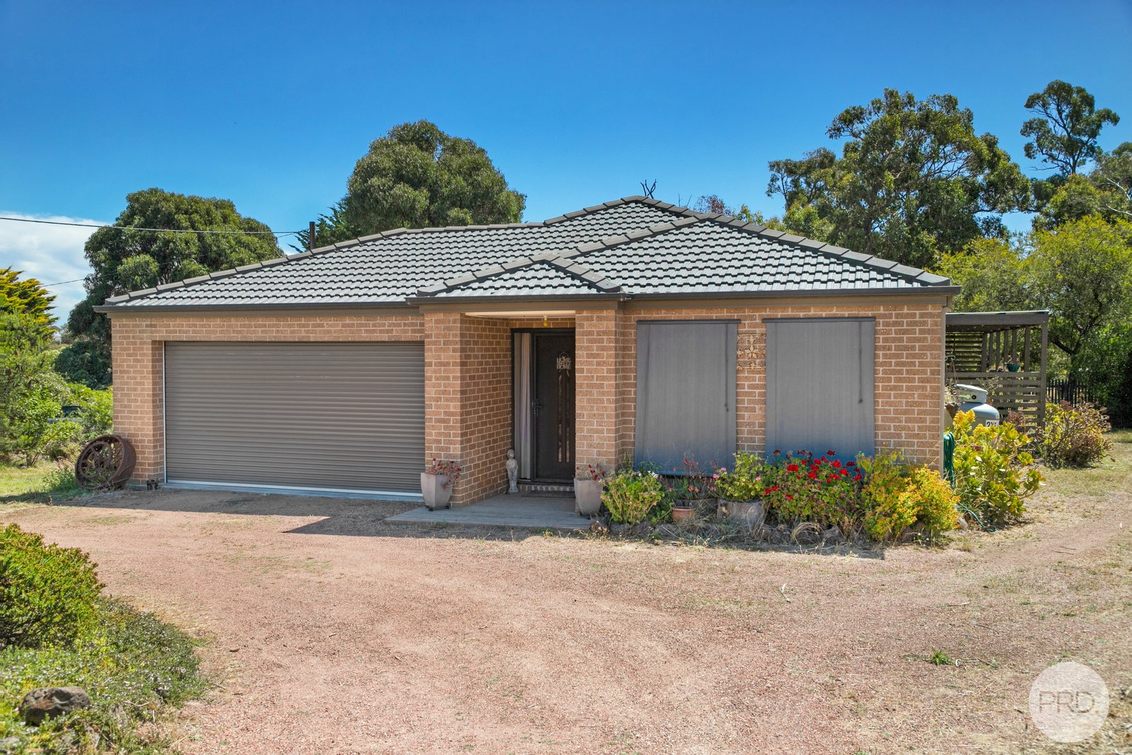 33 Broomfield Store Road BROOMFIELD 1