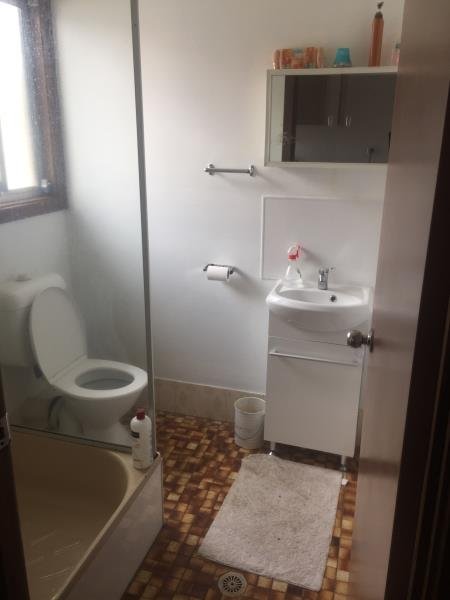 33 Buna Street ASHMONT 4