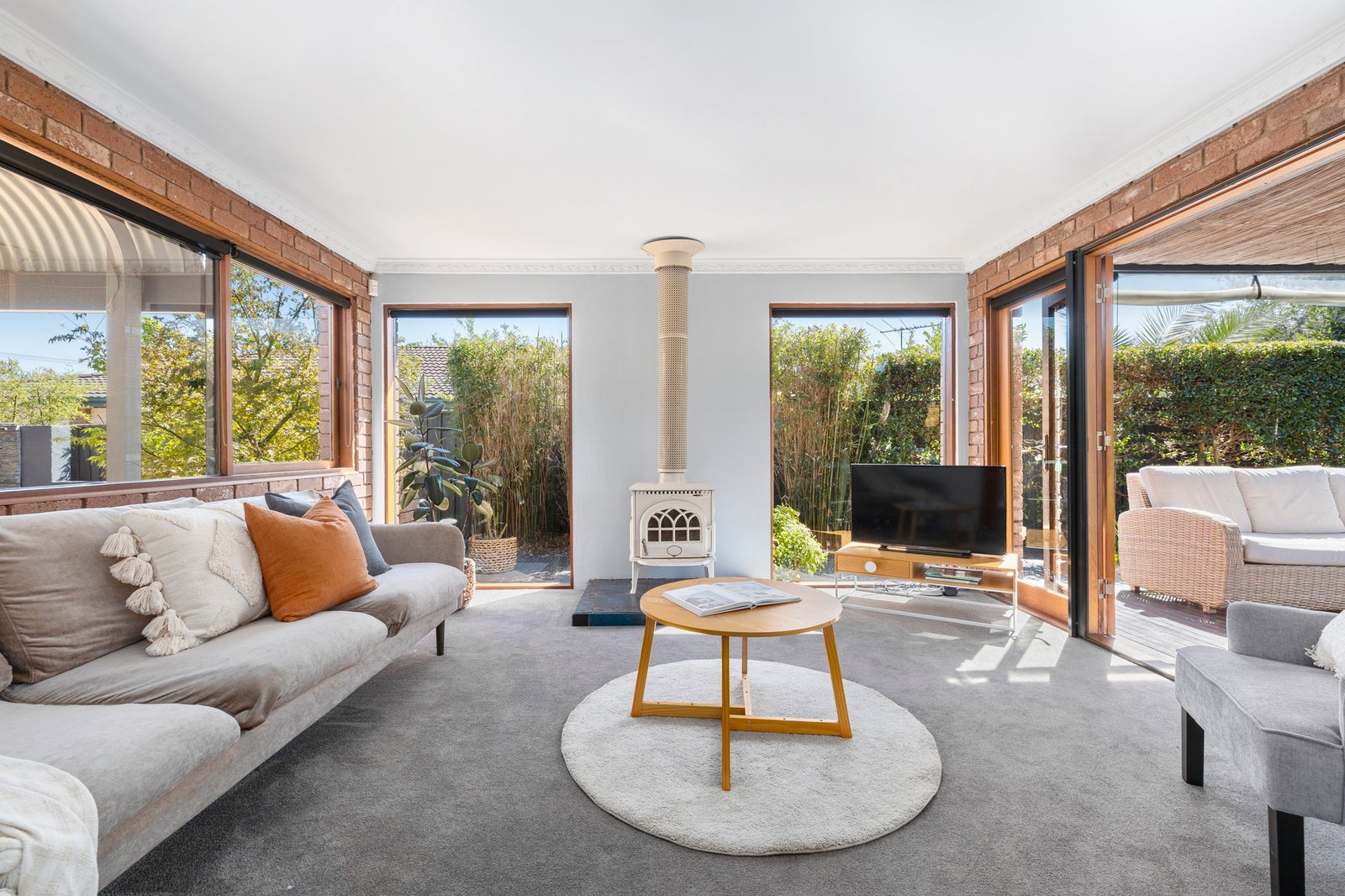 Gallery: 33 Campbell Grove