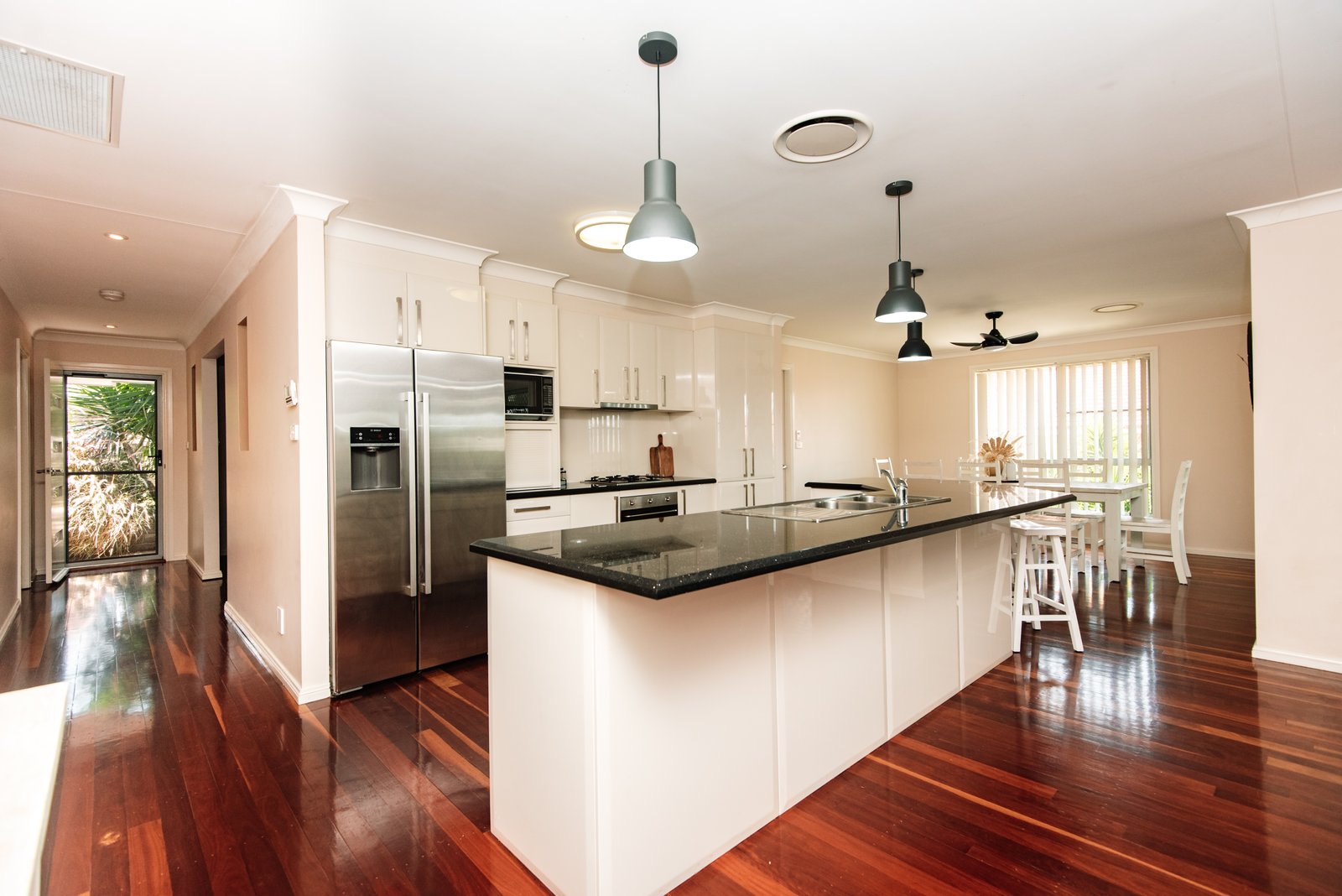 33 Campbell Road TAMWORTH 5