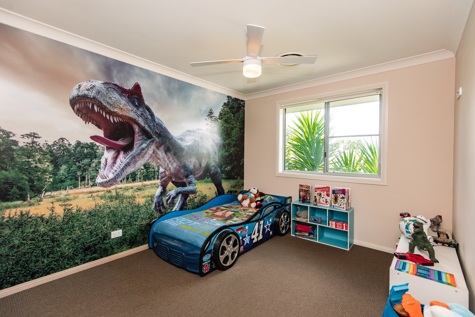 33 Campbell Road TAMWORTH 11