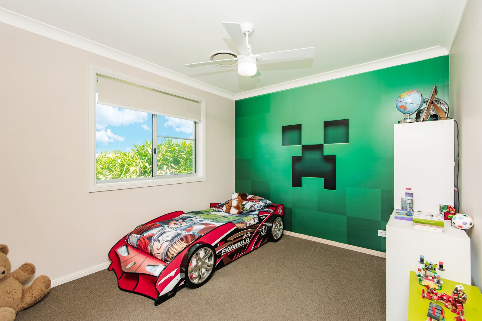 33 Campbell Road TAMWORTH 12