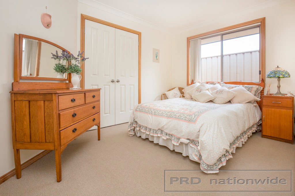 33 Canterbury Drive RAWORTH 11