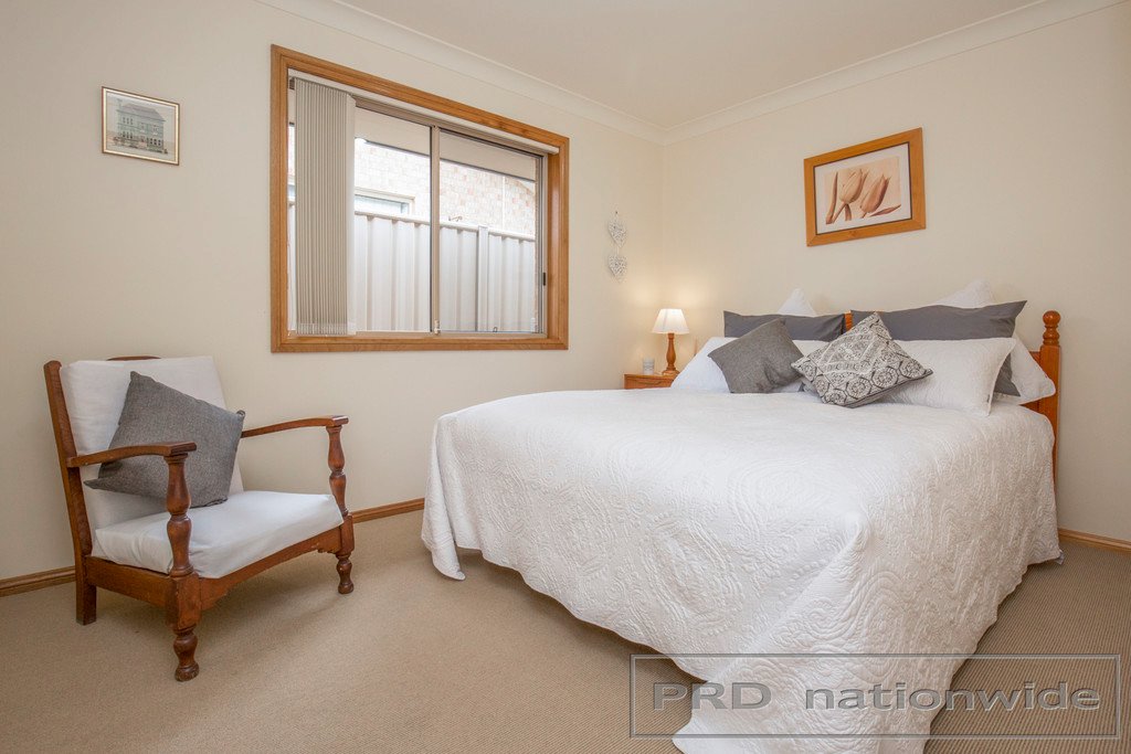 33 Canterbury Drive RAWORTH 12