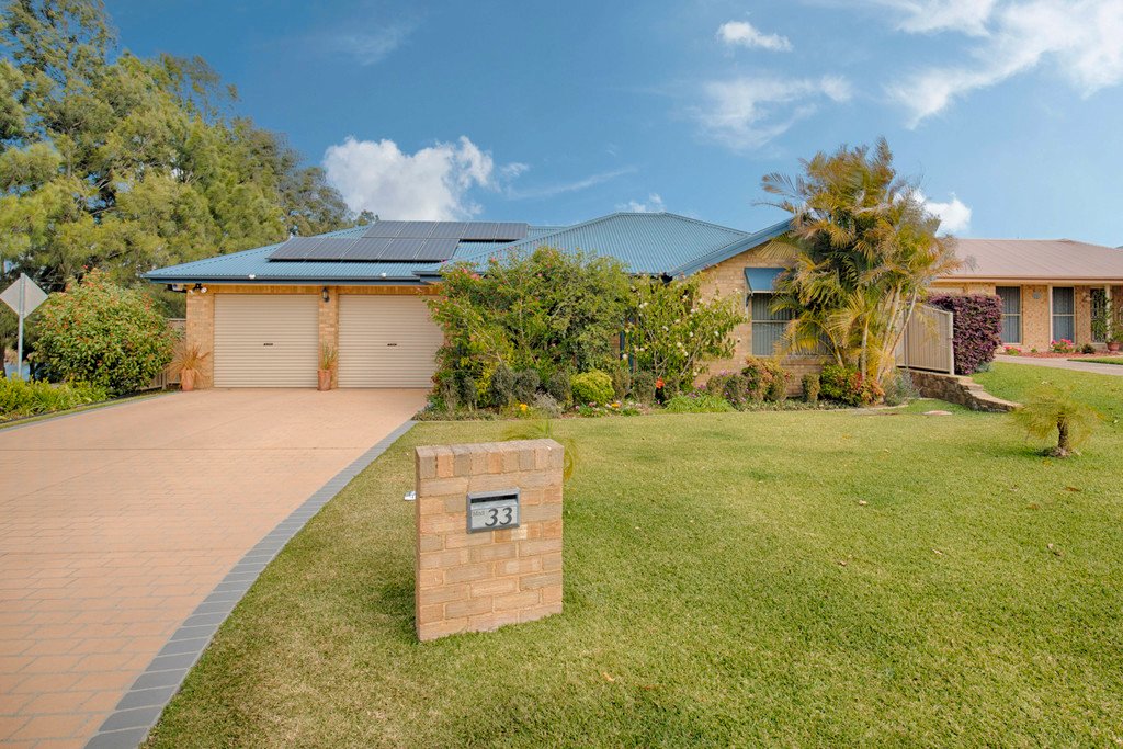 33 Canterbury Drive RAWORTH 20