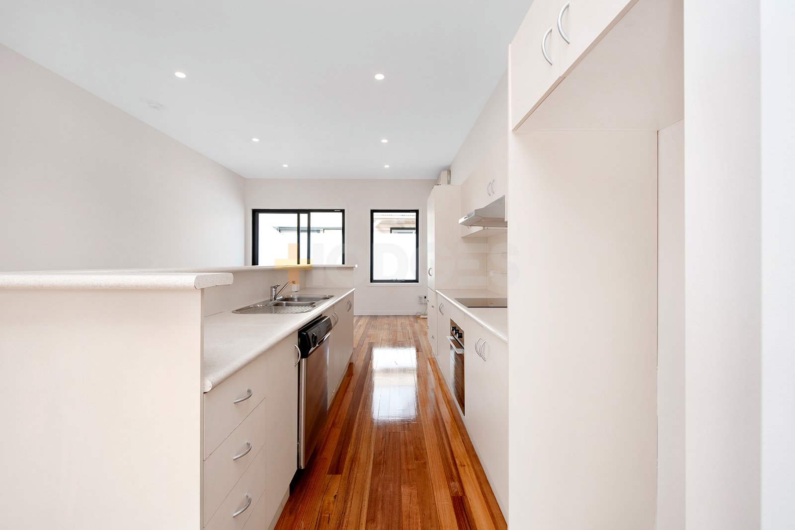 Gallery: 3/3 Canterbury Street