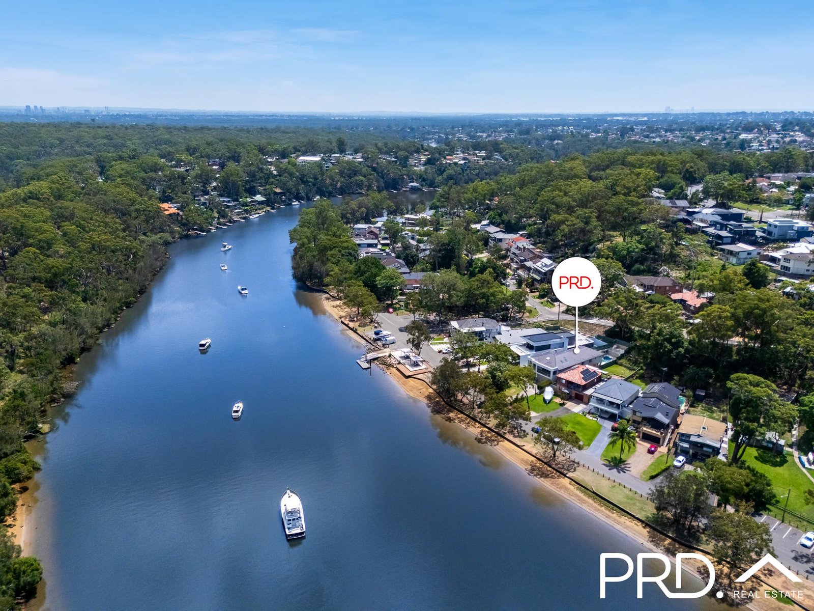 33 Carinya Road PICNIC POINT 18
