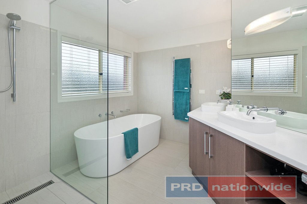 33 Carramar Drive INVERMAY 14