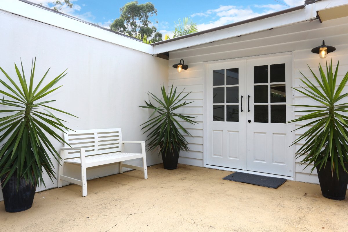 33 Castle Hill Drive GAVEN 5