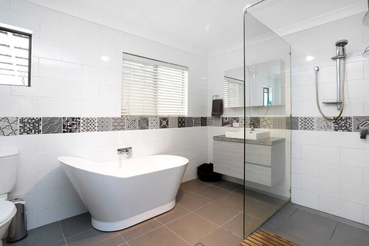 33 Castle Hill Drive GAVEN 16