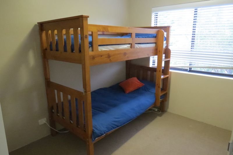 3/3 Catalina Cl  NELSON BAY 6