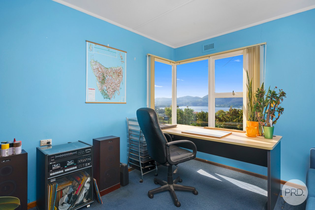 33 Catherine Street CHIGWELL 9