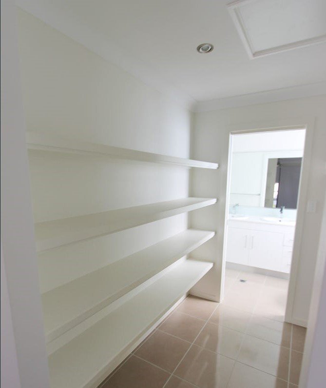 3/3 Christina Road CLINTON 6