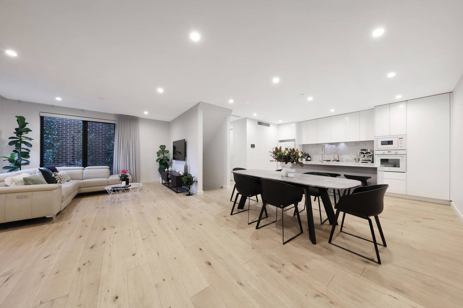 Gallery: 3/3 Claire Street