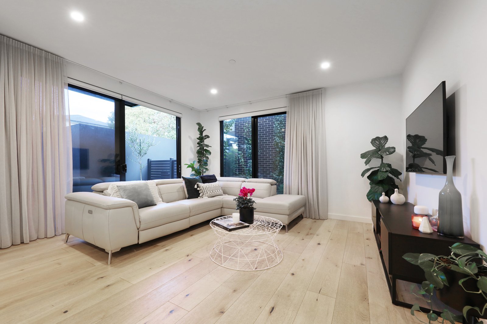 Gallery: 3/3 Claire Street