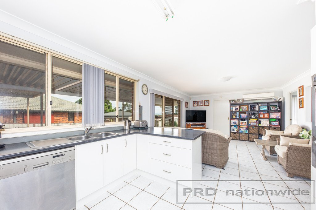 33 Clayton Crescent RUTHERFORD 5