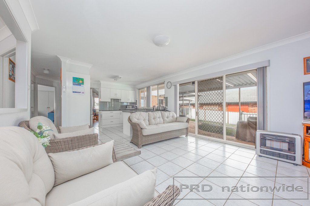 33 Clayton Crescent RUTHERFORD 7