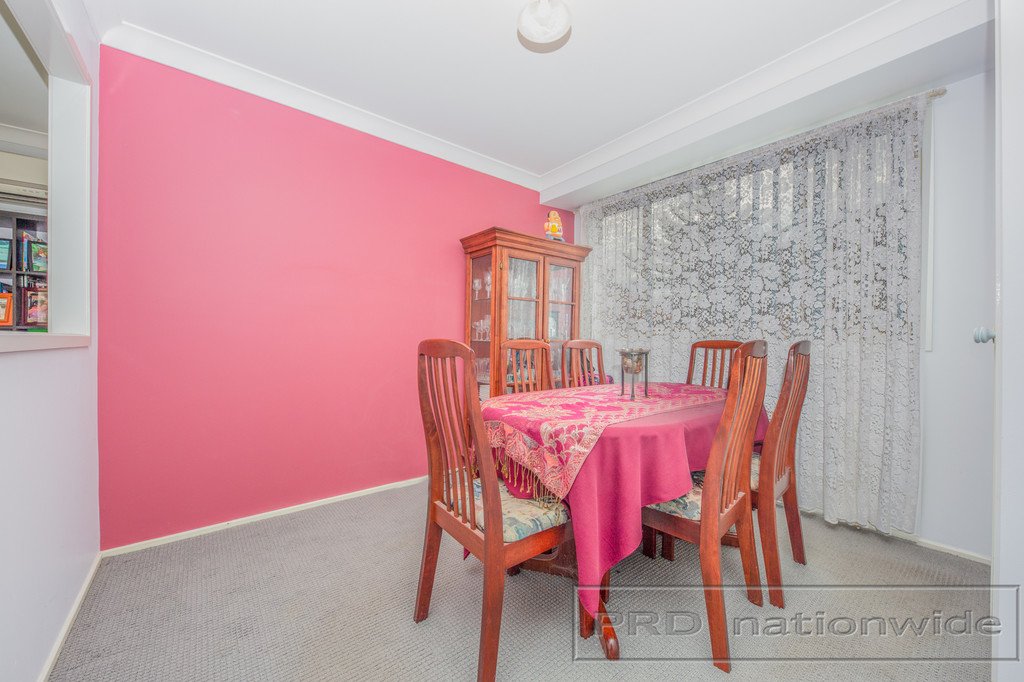 33 Clayton Crescent RUTHERFORD 8