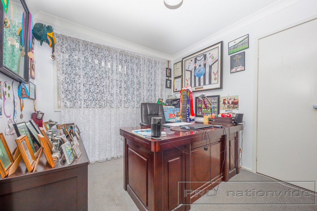 33 Clayton Crescent RUTHERFORD 13