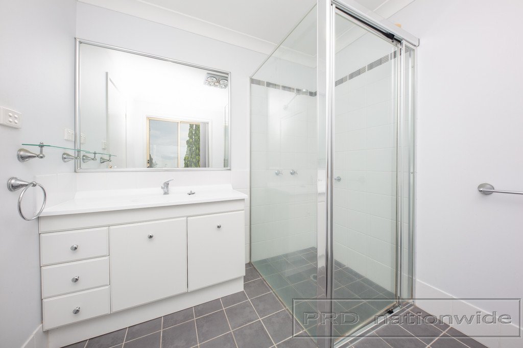 33 Clayton Crescent RUTHERFORD 15