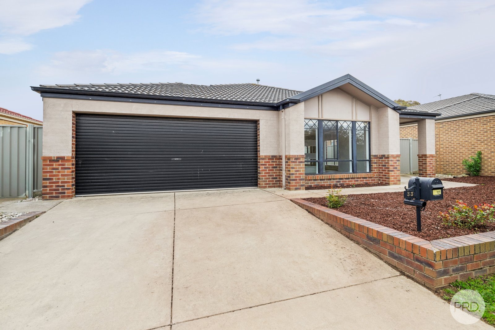 33 Clifton Street DELACOMBE 1