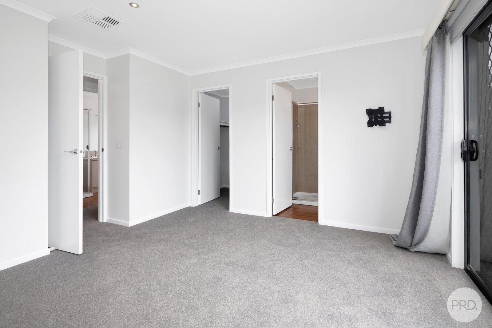 33 Clifton Street DELACOMBE 2