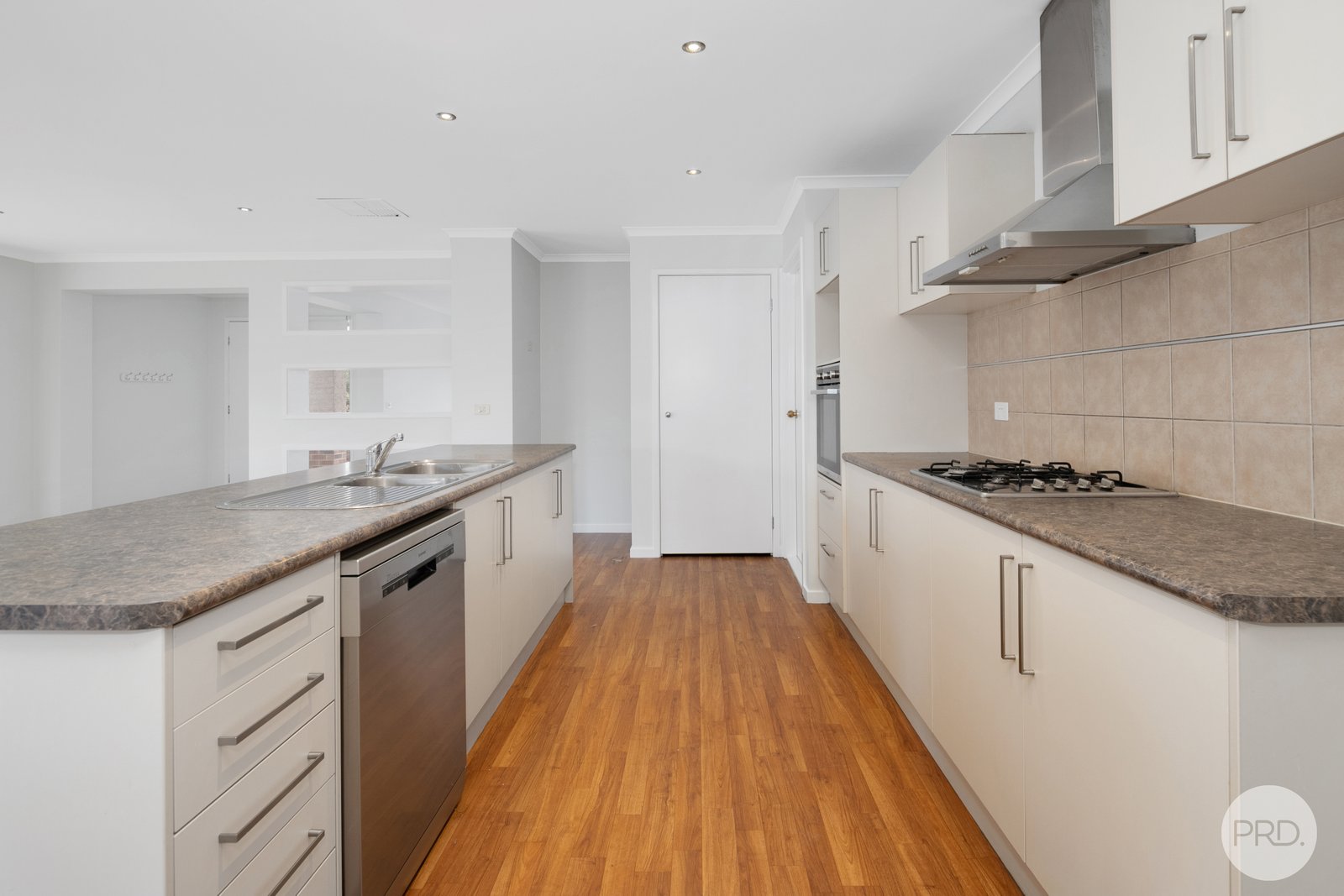 33 Clifton Street DELACOMBE 4