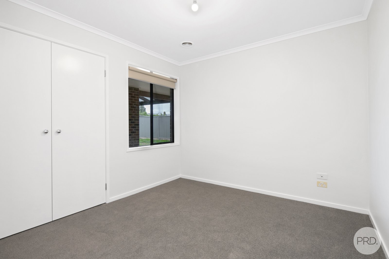 33 Clifton Street DELACOMBE 9