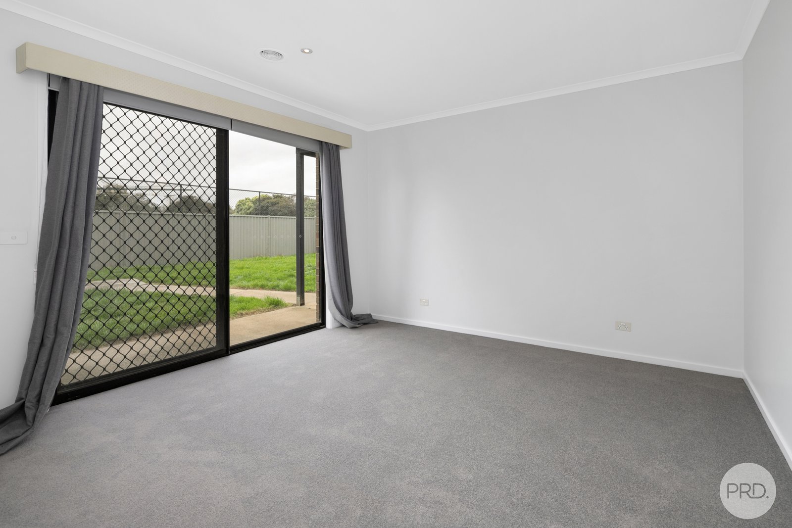 33 Clifton Street DELACOMBE 11