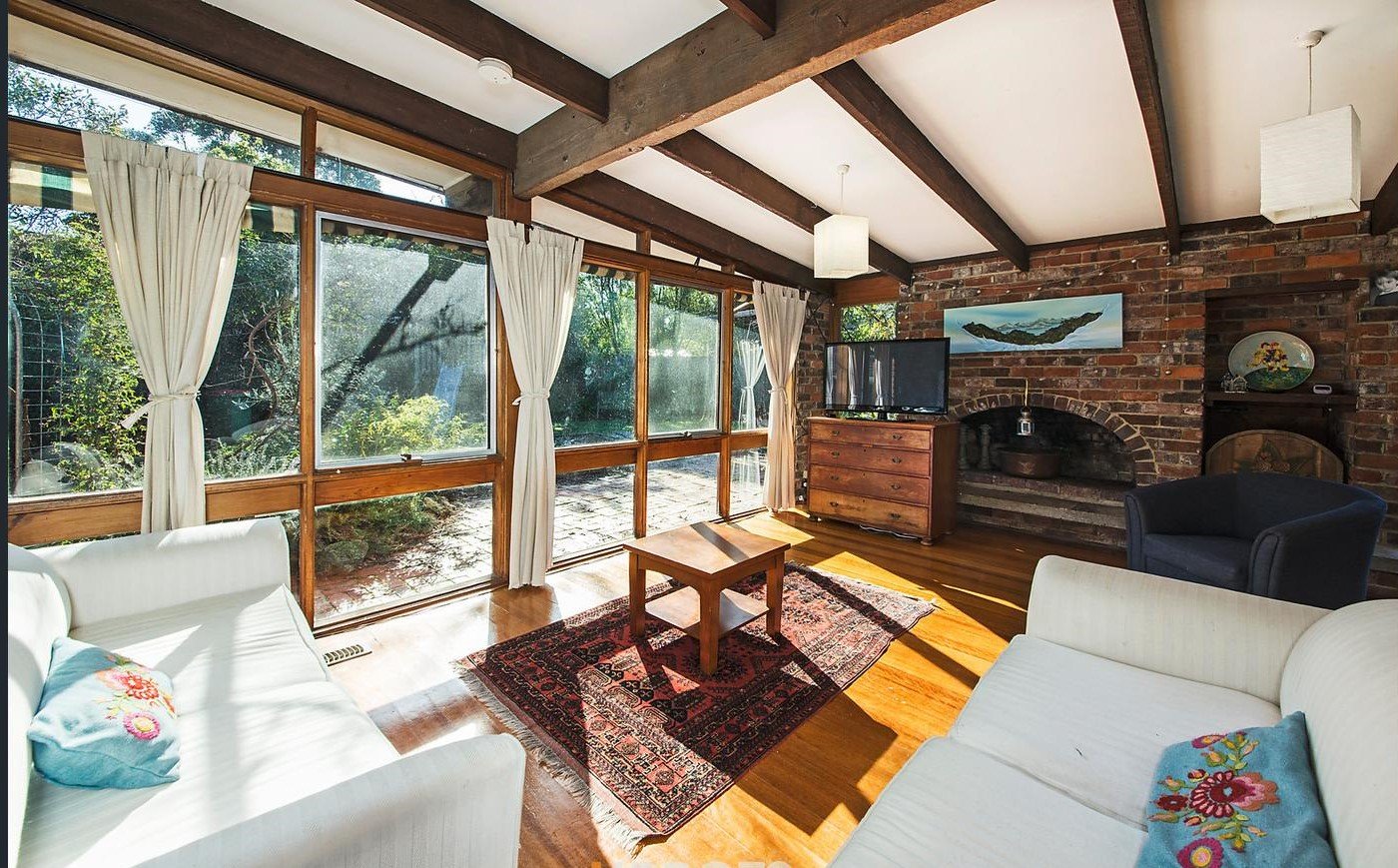 Gallery: 33 Cloris Avenue