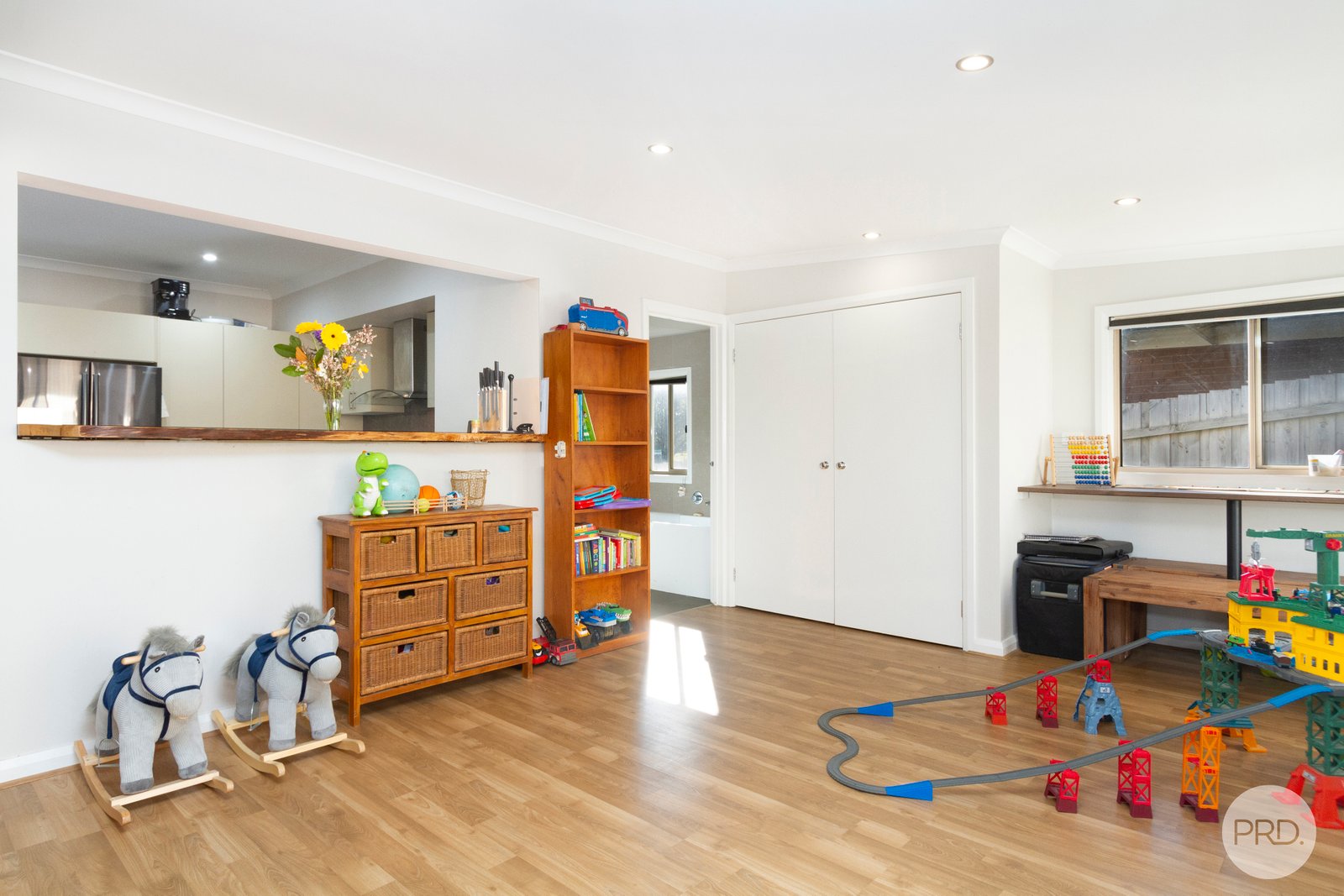 33 Clunes Road CRESWICK 9