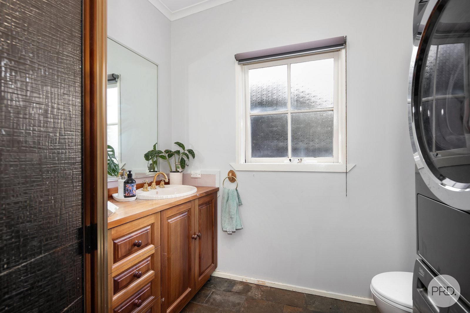 33 Cochrane Drive SNAKE VALLEY 9