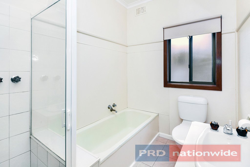 33 College Street WENDOUREE 6