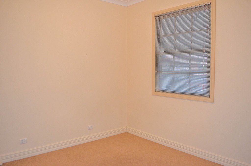 33 Collins Street TURVEY PARK 3