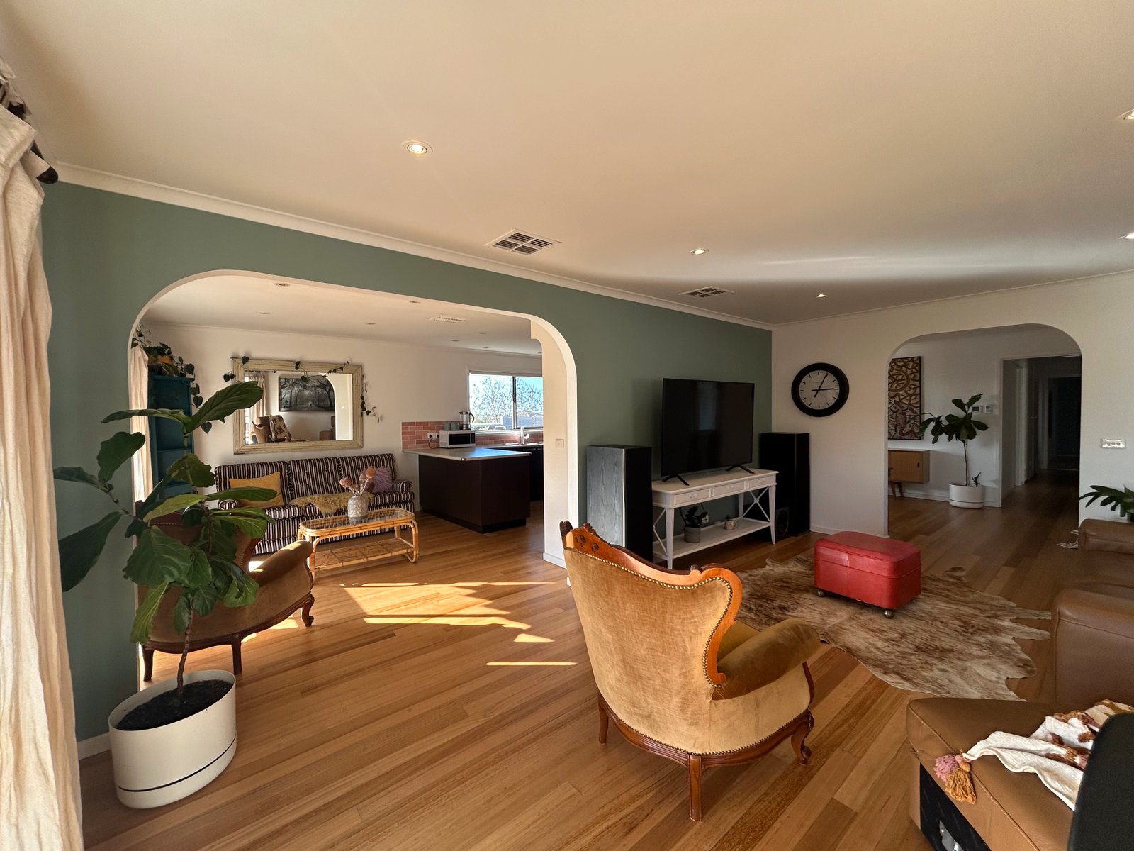 Gallery: 33 Coolabah Drive