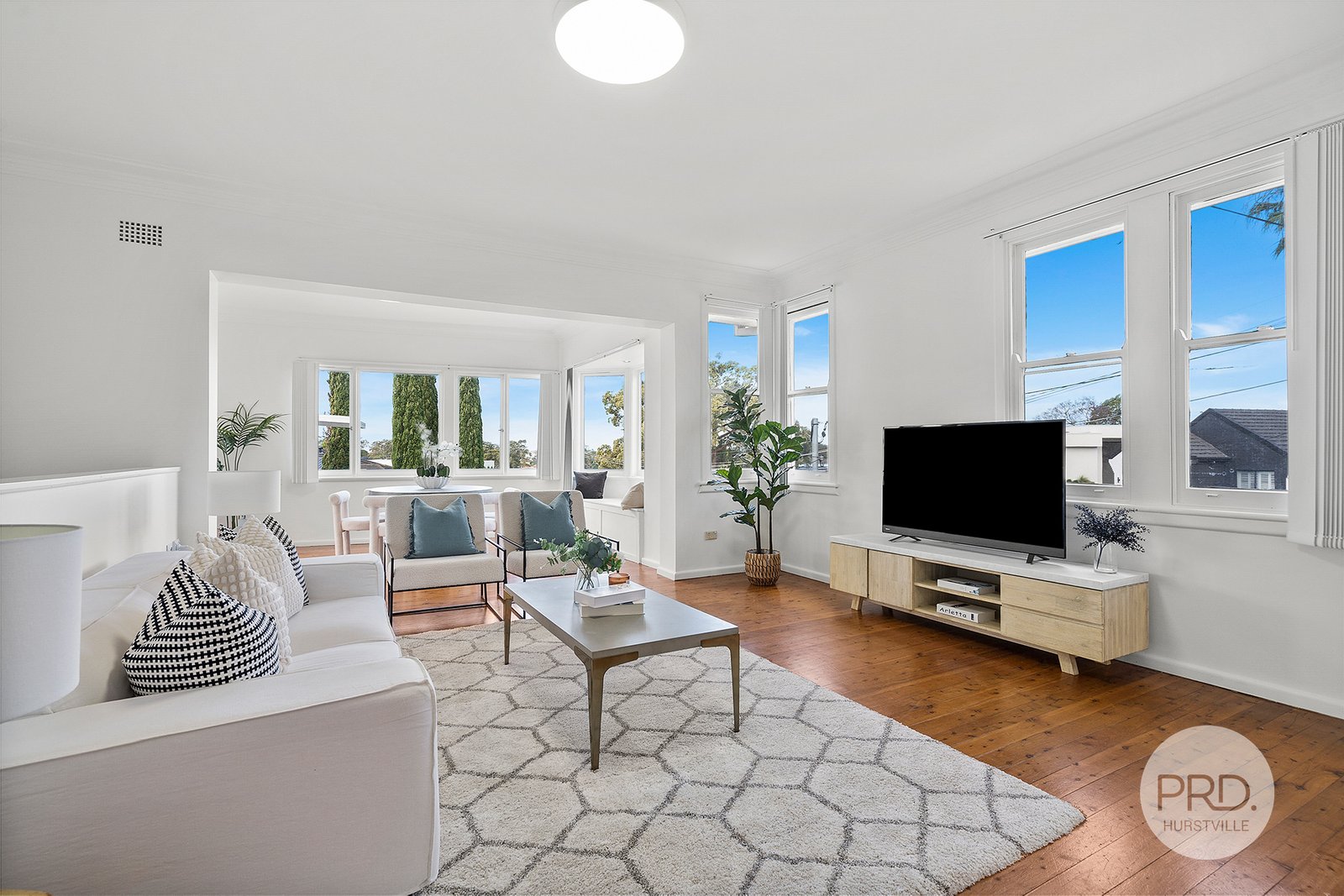 33 Cooleen Street BLAKEHURST 2