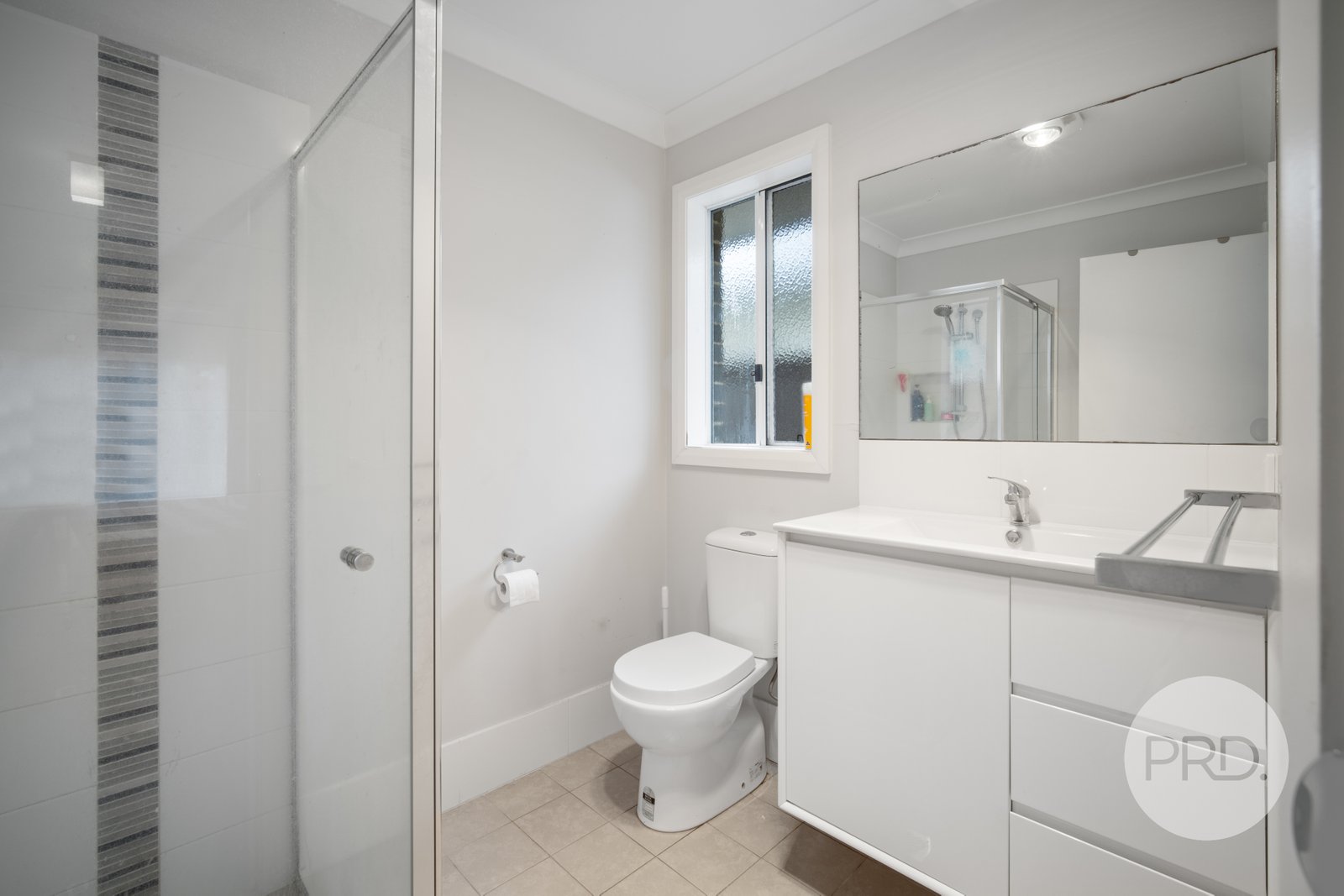 3/3 Craft Street LAKE ALBERT 7