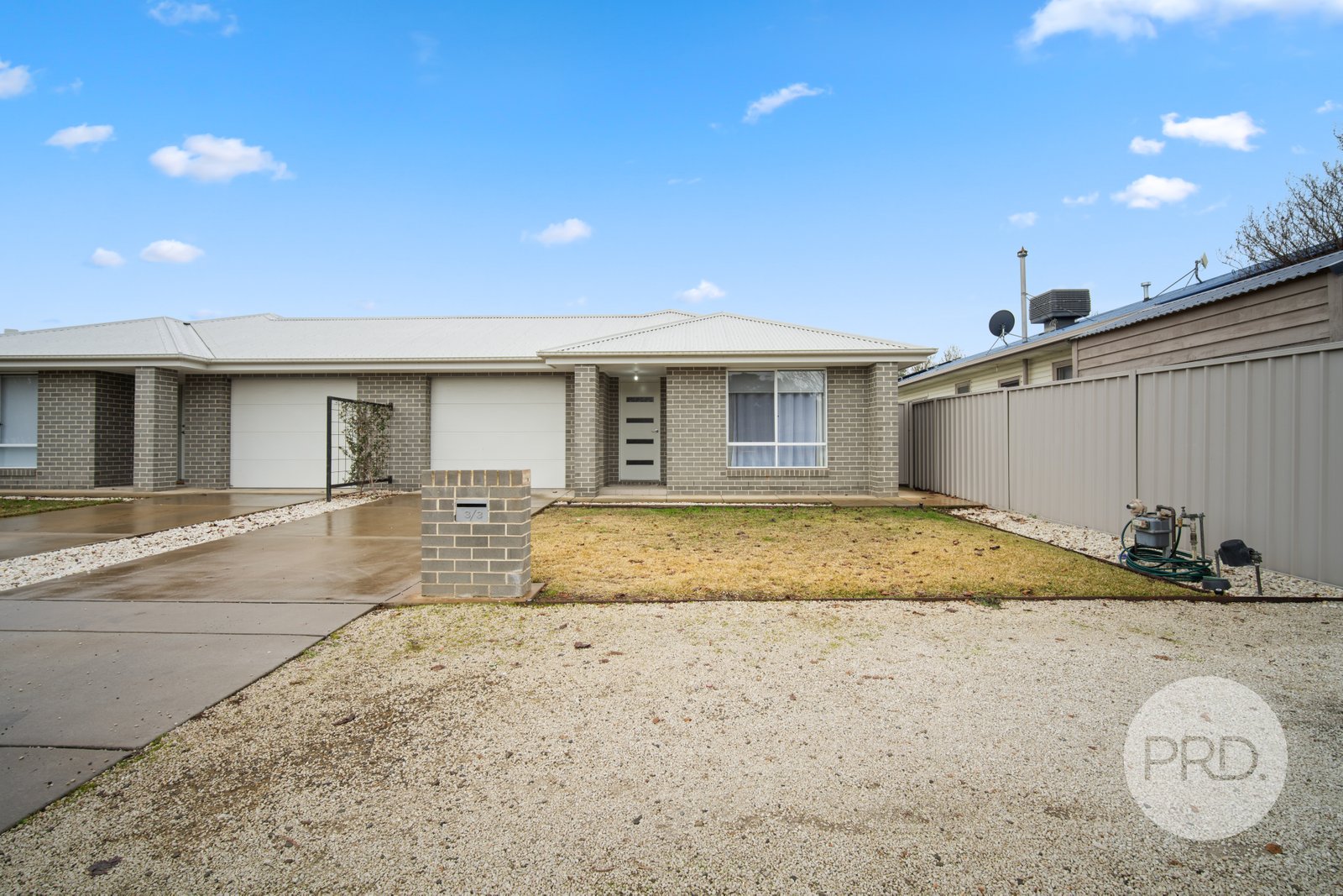 3/3 Craft Street LAKE ALBERT 14