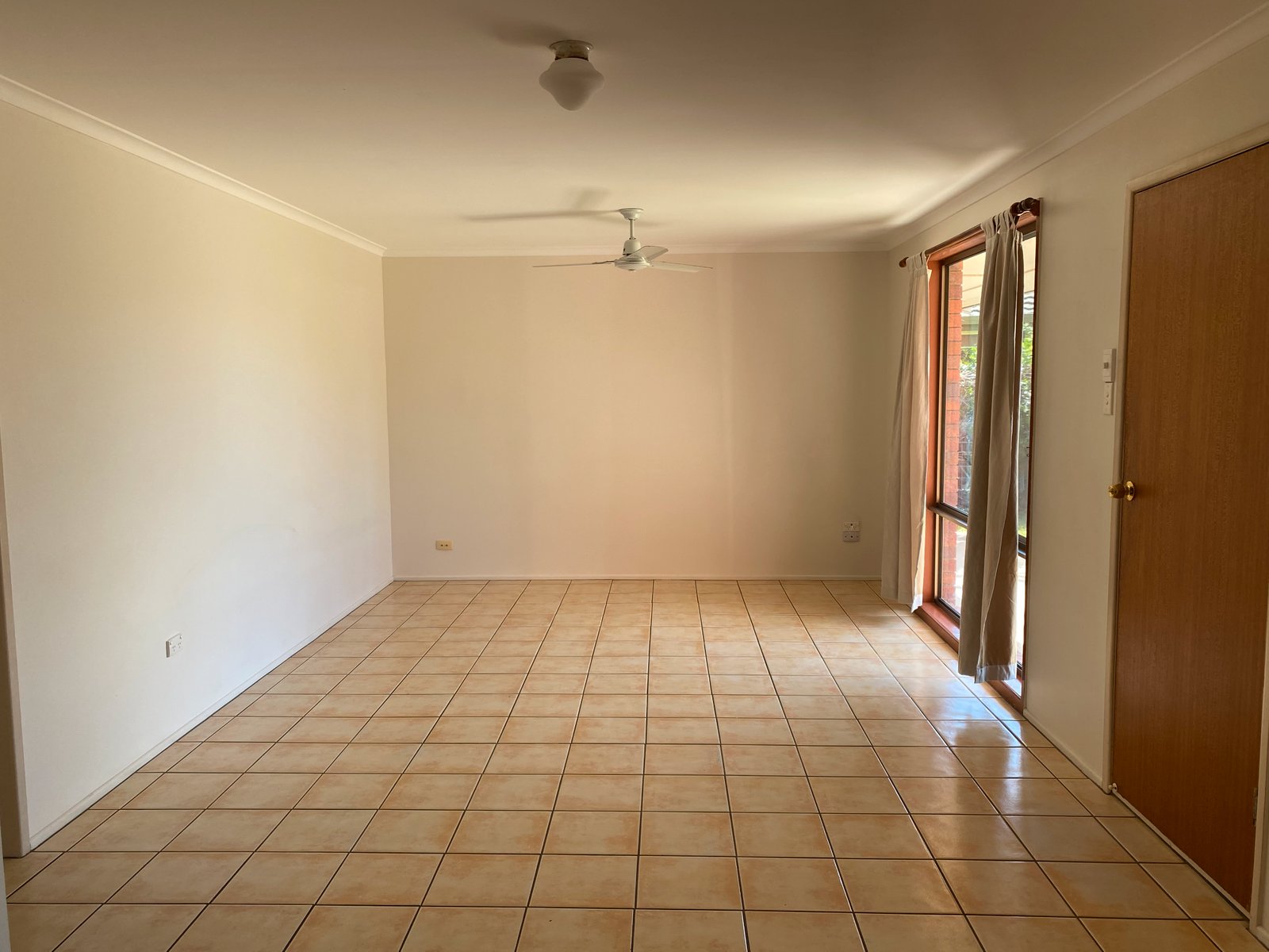 33 CREMORNE Drive TANNUM SANDS 3