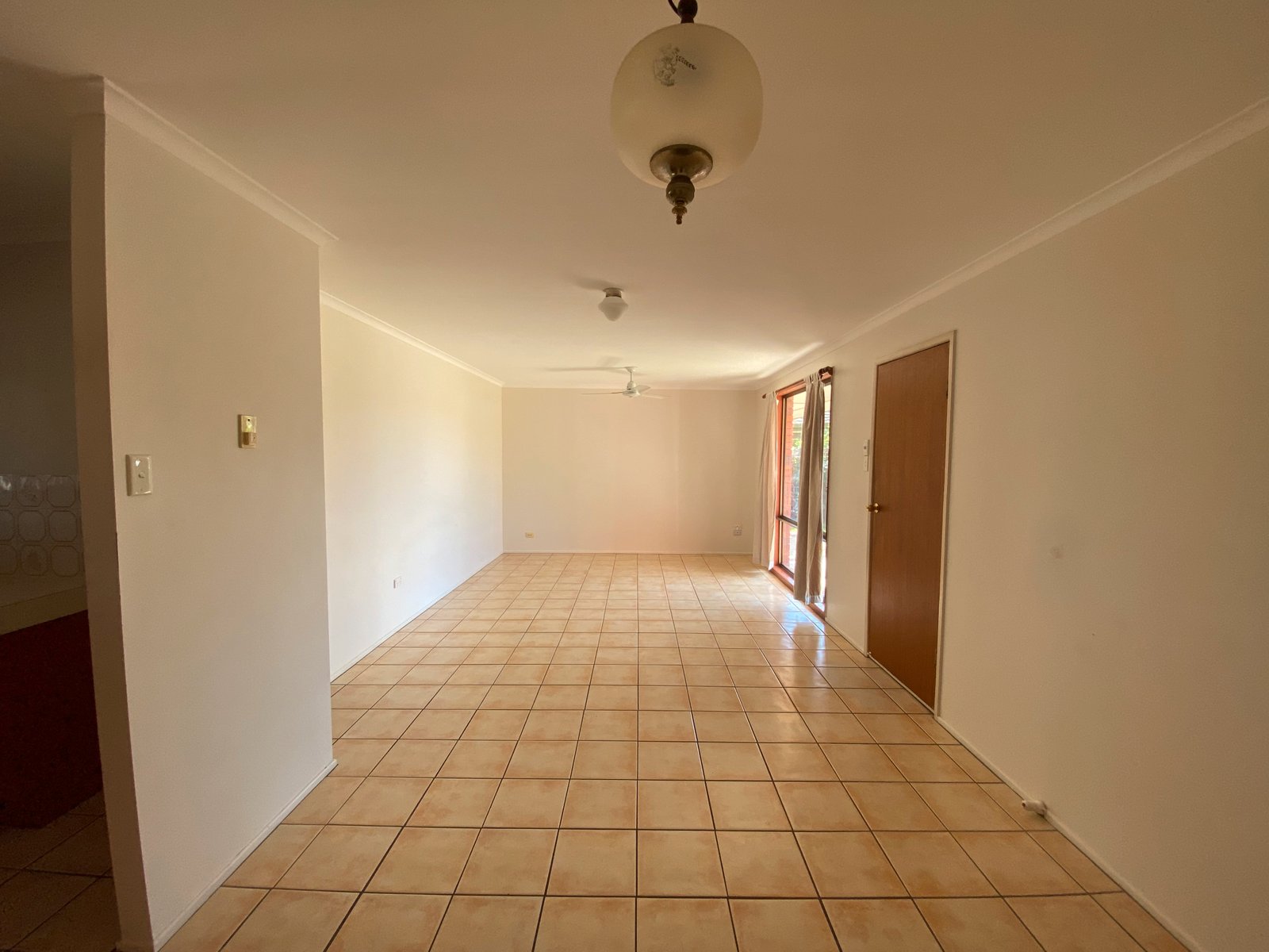 33 CREMORNE Drive TANNUM SANDS 12