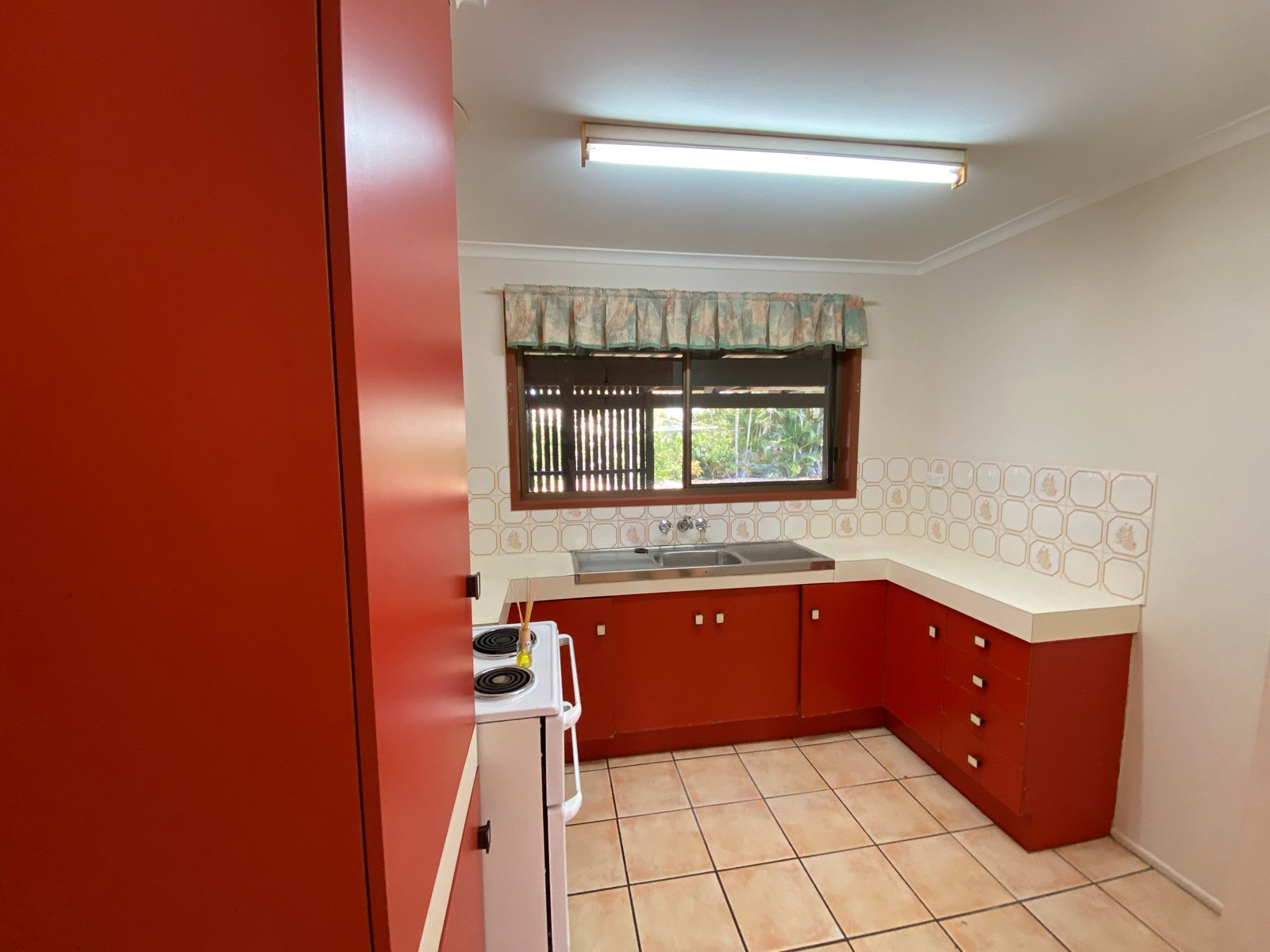 33 CREMORNE Drive TANNUM SANDS 13